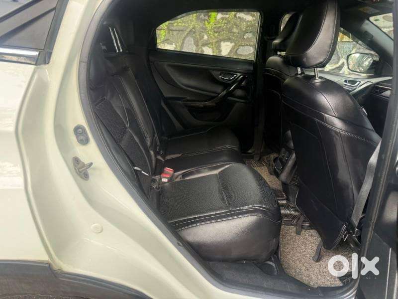 Tata Nexon Fearless  S 1.2 Revotron Petrol 6 Mt Dt, 2023, Petrol