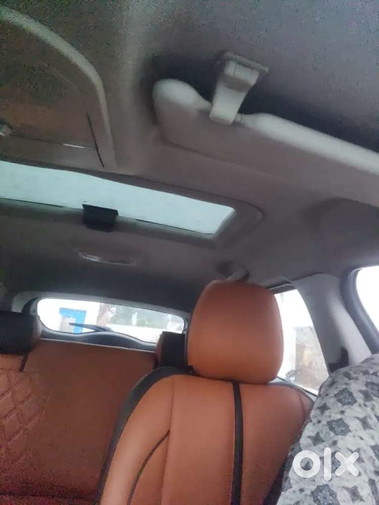 India First Harrier With Manual Sunroof