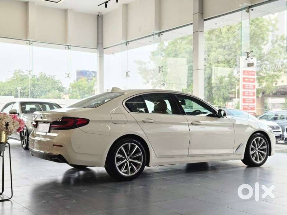 Bmw 5 Series 2.0 520d Luxury Line, 2022, Diesel