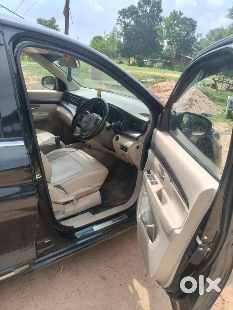 Maruti Suzuki Ertiga Zxi 2025