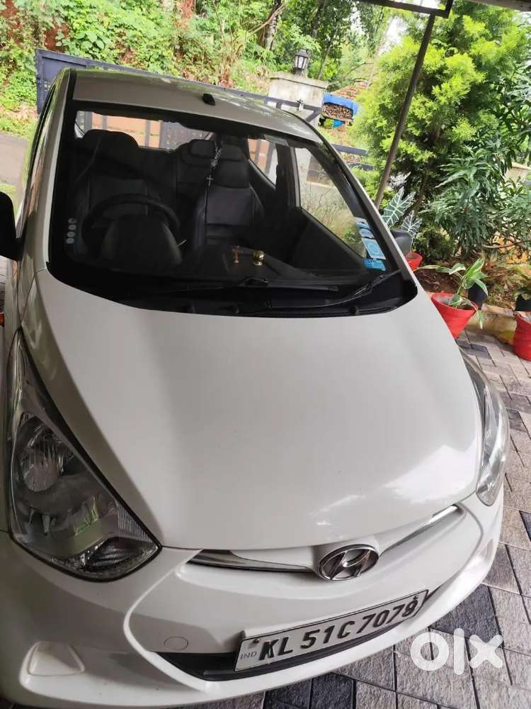 Hyundai Eon 2012 Petrol Well Maintained