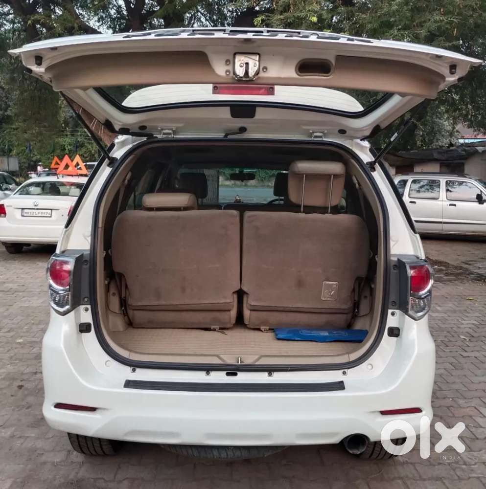 Toyota Fortuner 4x2 At, 2015, Diesel