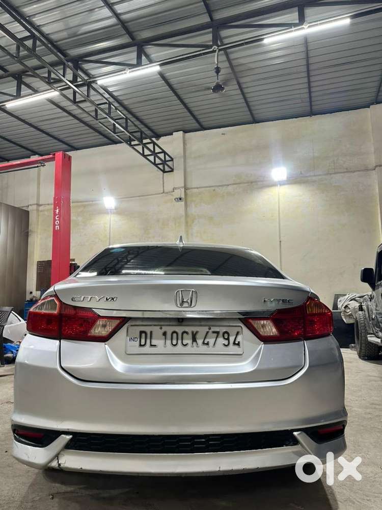 Honda City 2018 Cng  64000 Km Driven