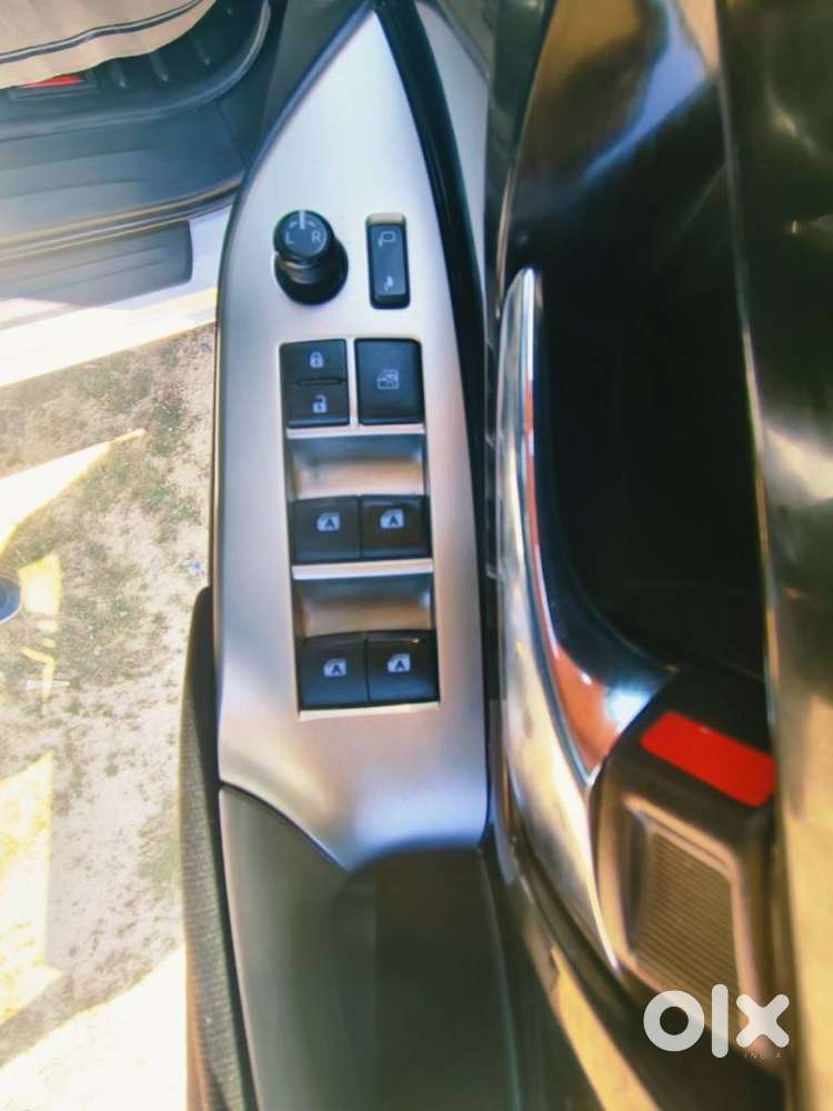 Toyota Innova Crysta Zx 2.4 Diesel 7 Seater, 2025, Diesel