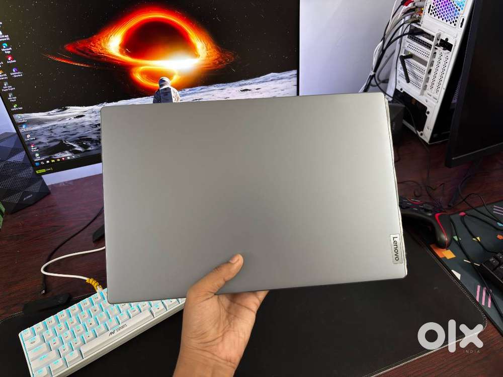 Lenovo V14 G5 IRL 1. Openbox Laptop 8/512gb