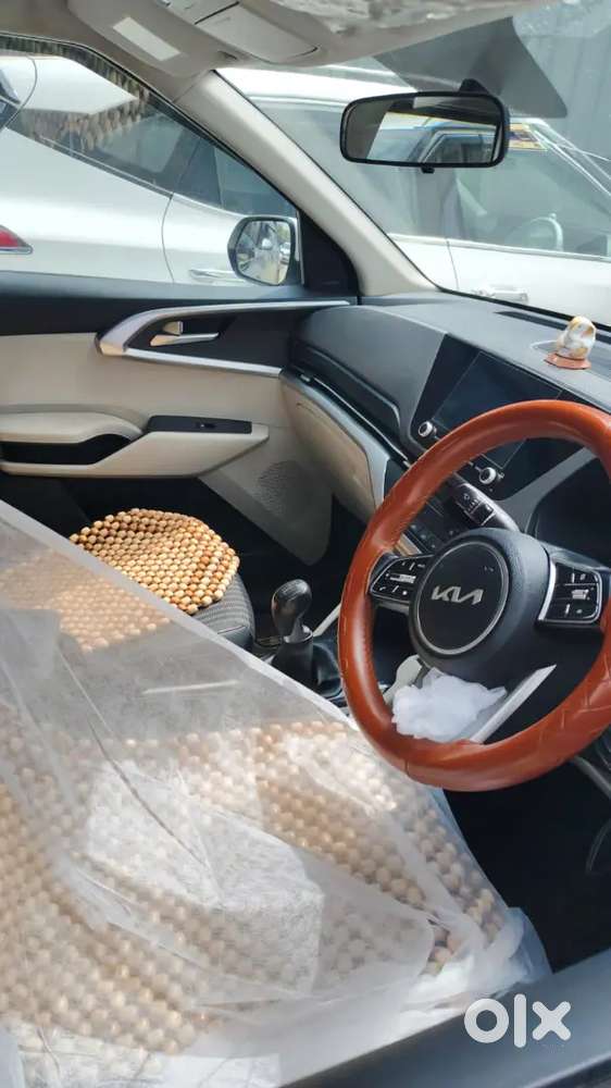 Kia Carens 2022 Diesel 116250 Km Driven