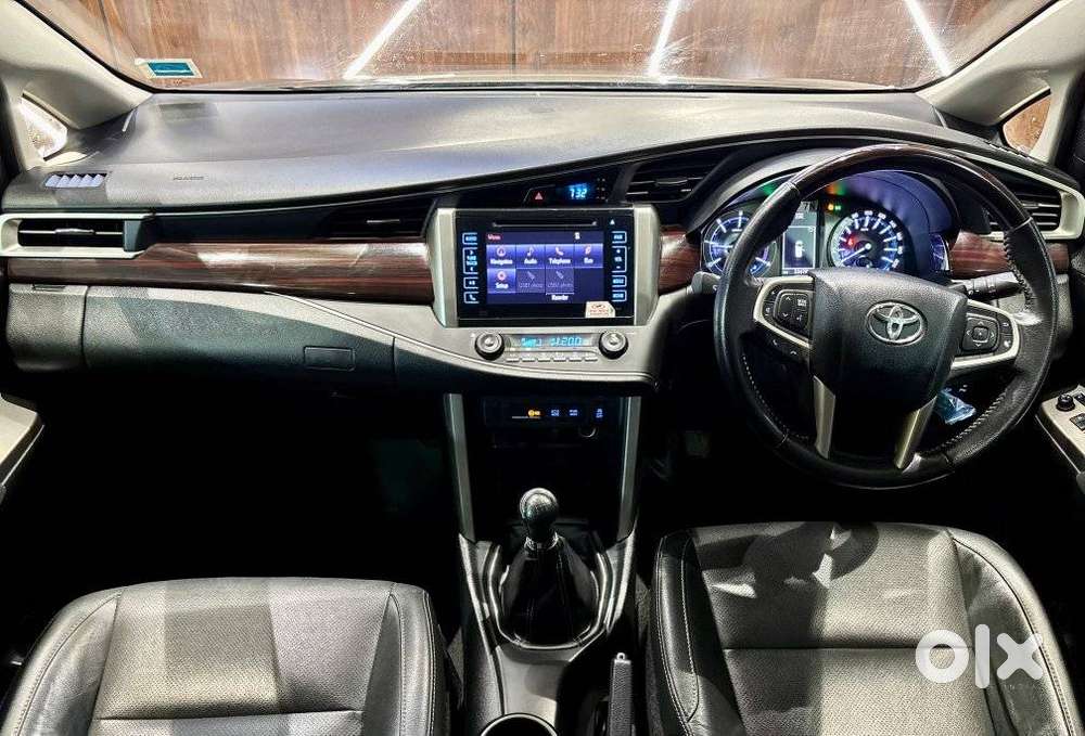 Toyota Innova Crysta