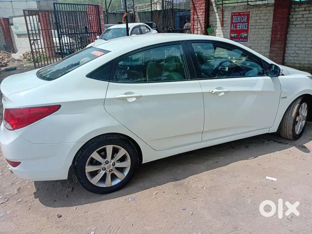 Hyundai Verna 2012 Diesel Well Maintained Soroom Condition