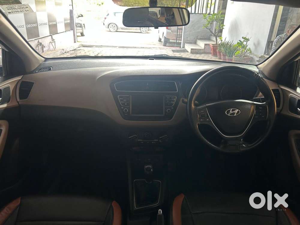 Hyundai I20 1.2 Sportz (o), 2019, Petrol