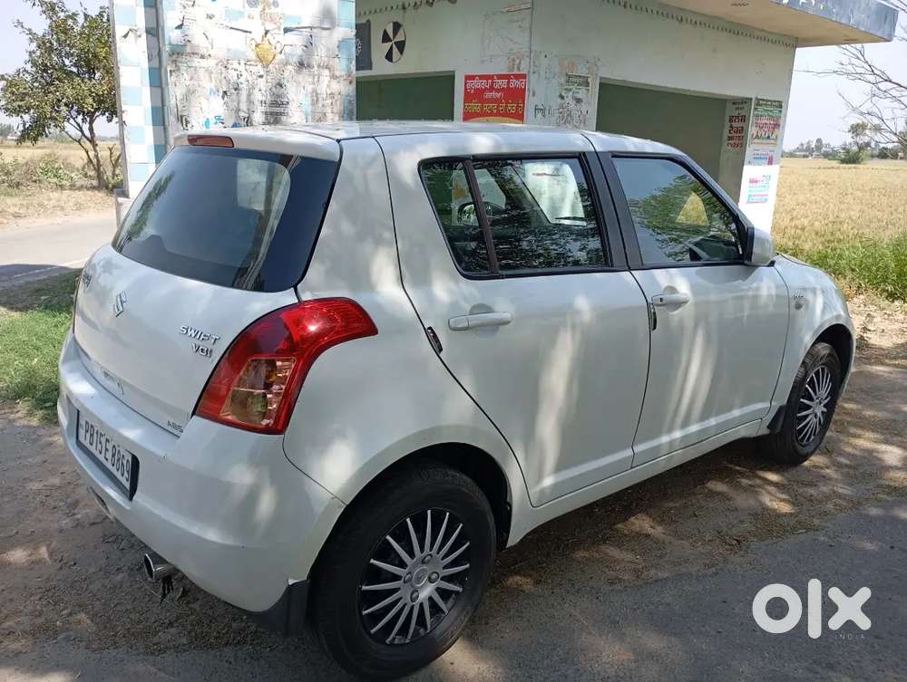Maruti Suzuki Swift 2011