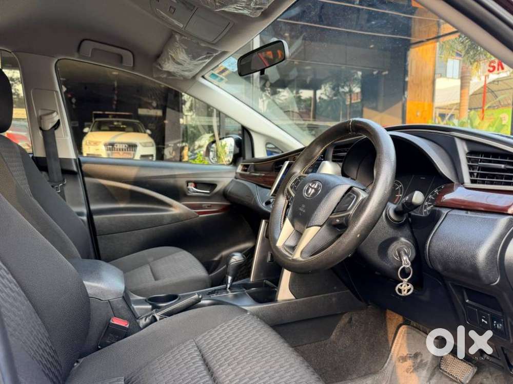 Toyota Innova Crysta 2.8 Gx At 8s, 2019, Diesel