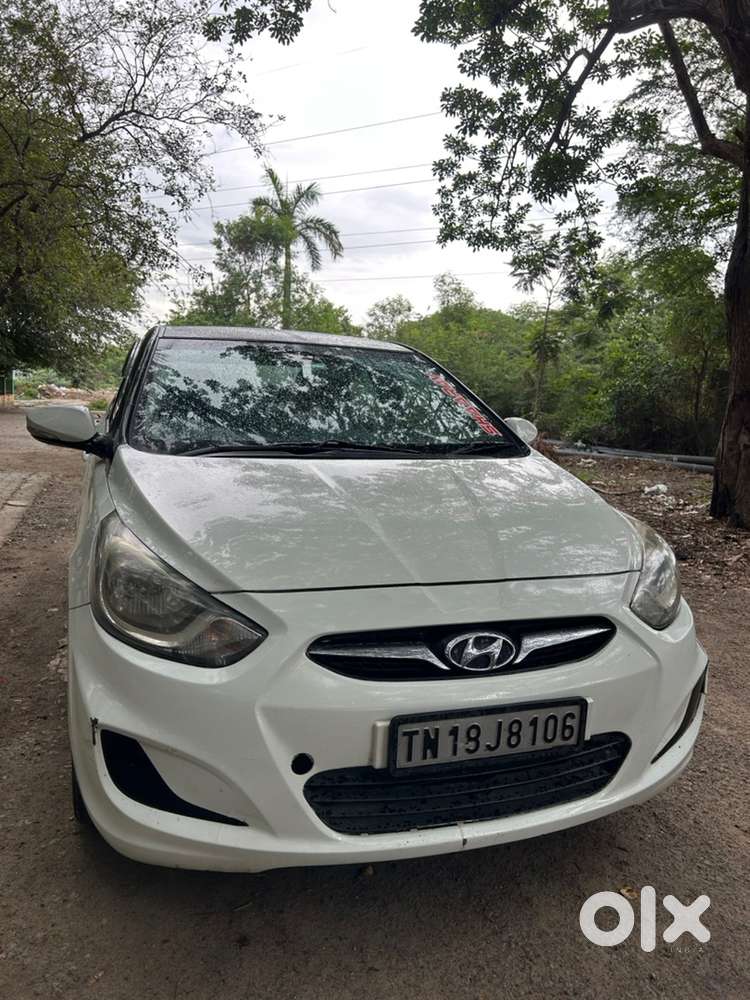 Hyundai Fluidic Verna 2012