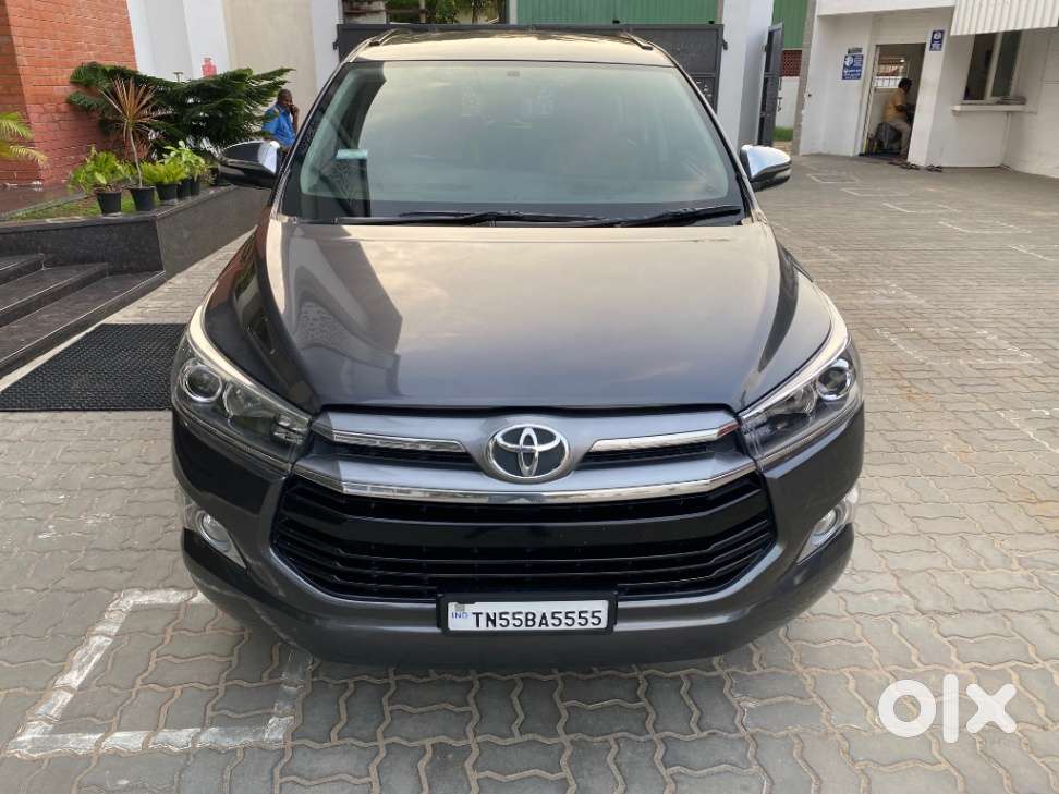 Toyota Innova Crysta 2.8 Zx At 7 Seater, 2017, Diesel