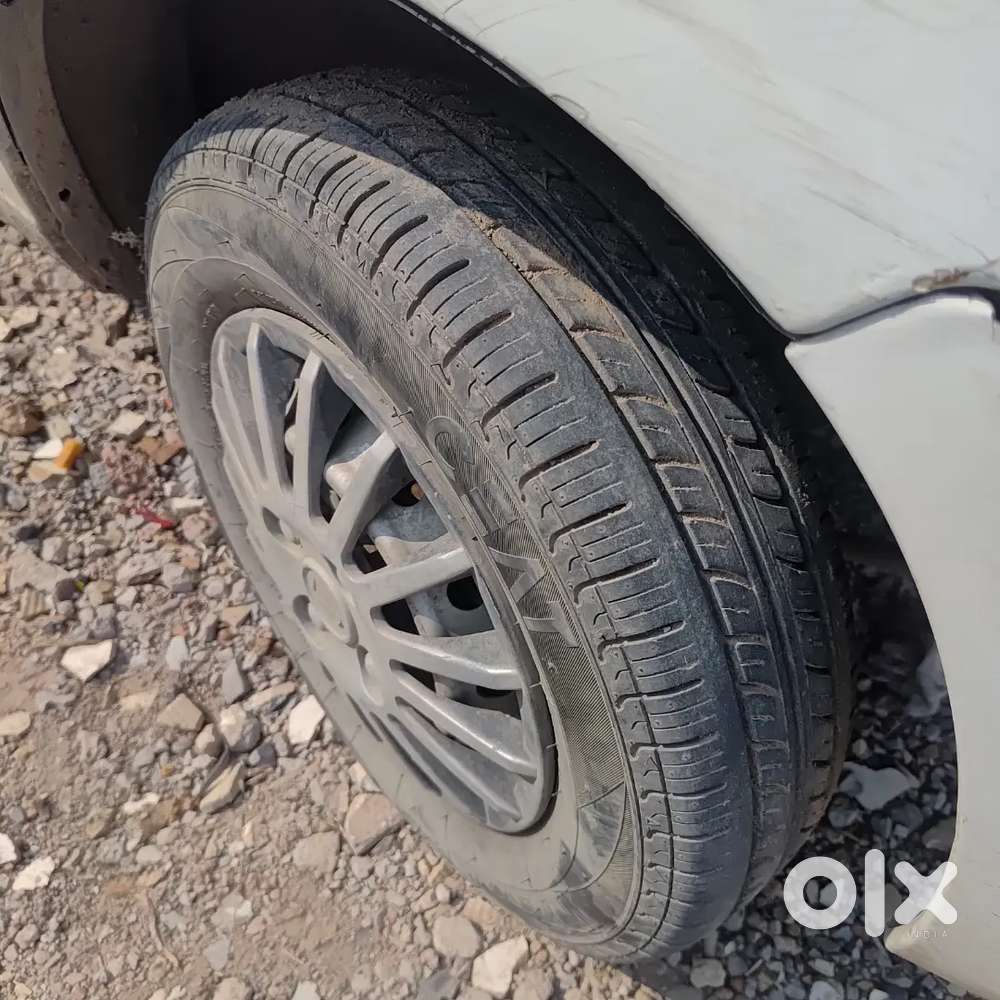 Maruti Suzuki Alto 800 Lxi White 2012
