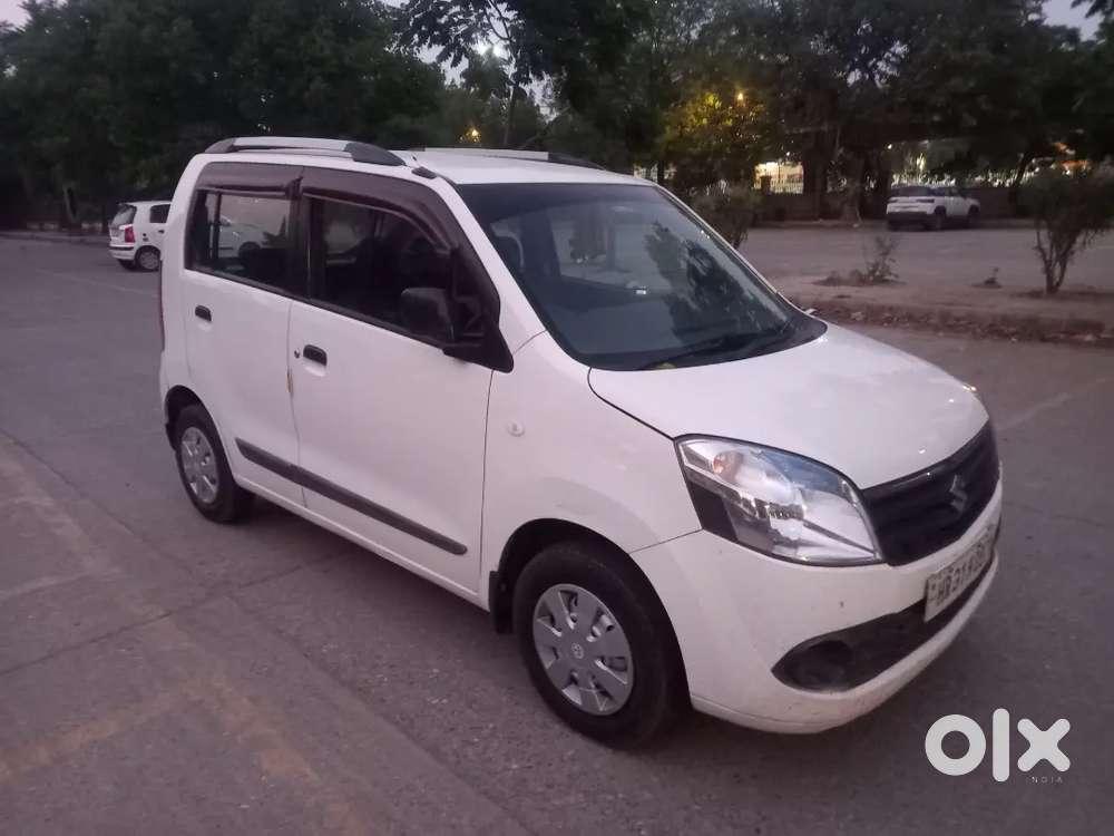 Maruti Suzuki Wagon R 2012 Petrol Well Maintained