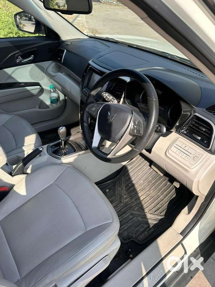 Mahindra Xuv300 2023 Diesel Well Maintained