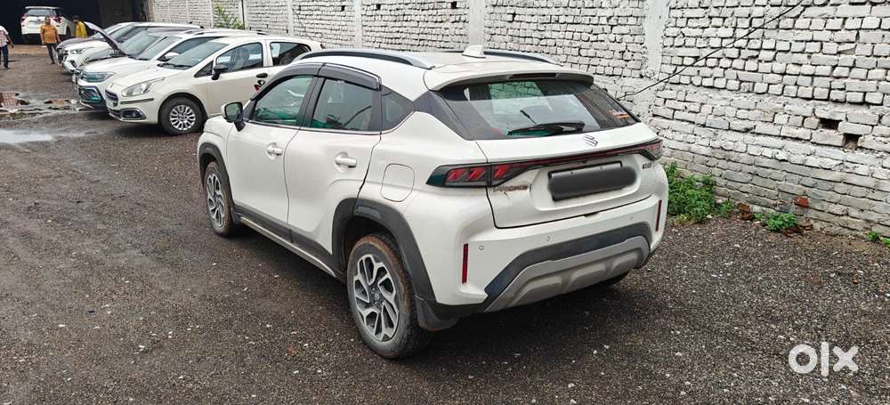 Maruti Suzuki Fronx Alpha 1.0l Turbo 6 At, 2023, Petrol
