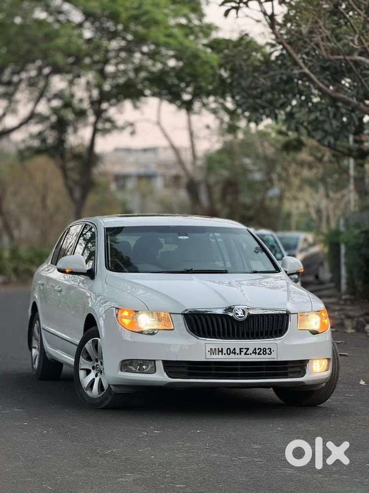 Skoda Superb 2013 Model Automatic