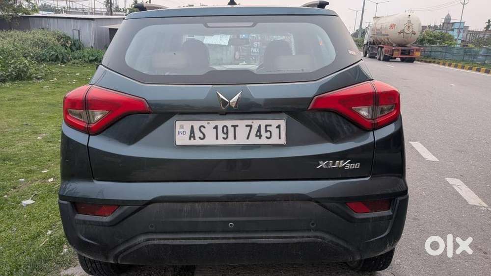 Mahindra Car 2023 Km Driven 54k