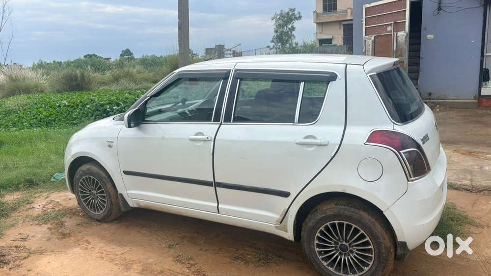 Maruti Swift Ddis 2010