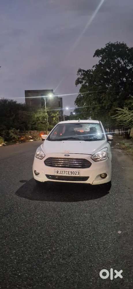 Ford Figo 1.2 Mt 2016