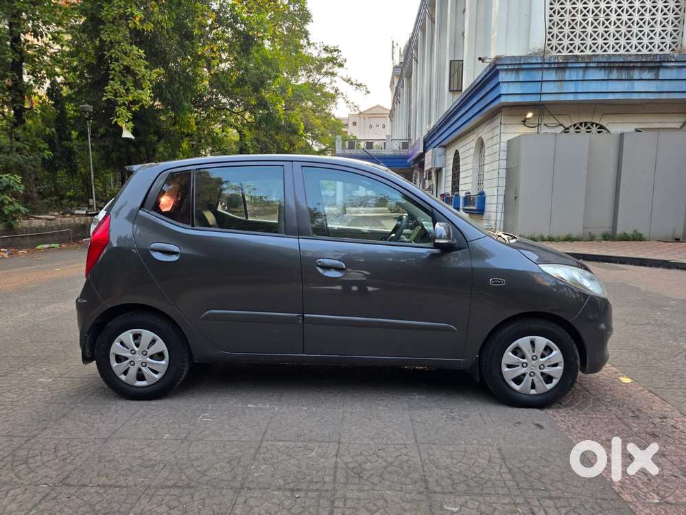 Hyundai I10 Sportz At, 2012, Petrol