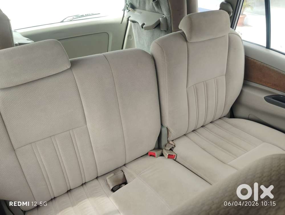 Toyota Innova 2.5 G (diesel) 8 Seater, 2013, Diesel