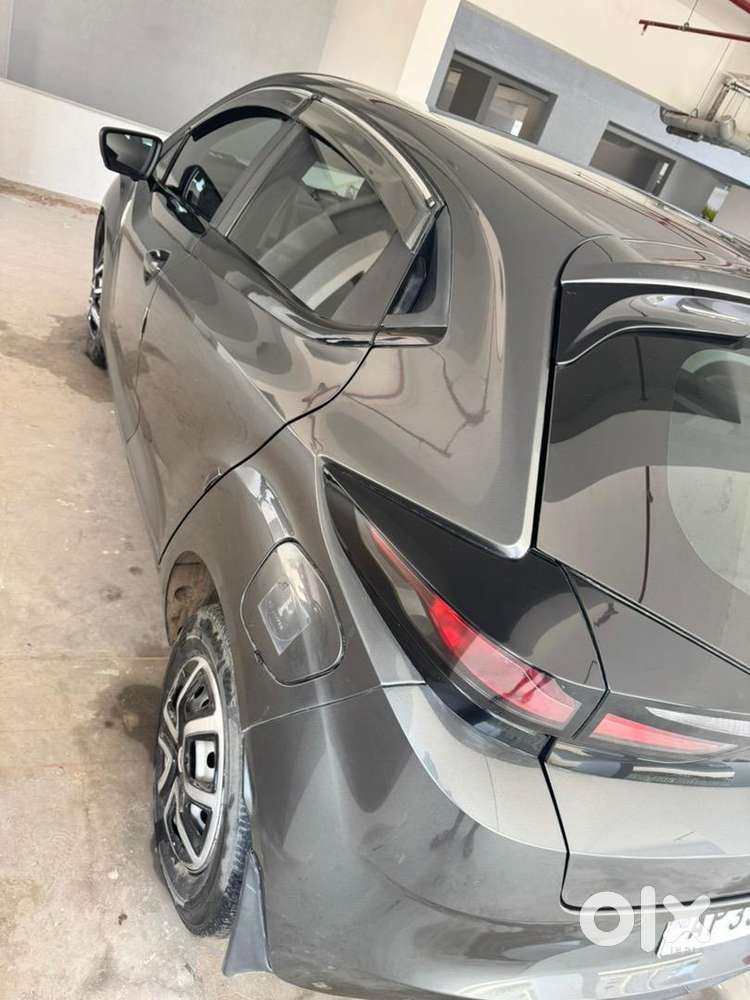 Tata Altroz 2022 Petrol Well Maintained