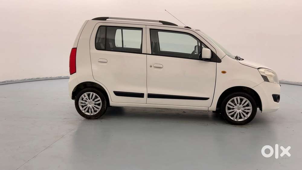 Maruti Suzuki Wagon R 1.0 Vxi (o) Amt, 2015, Petrol