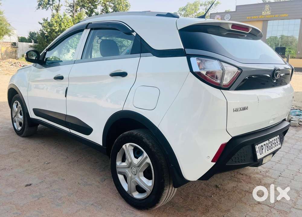 Tata Nexon 1.2 Revotron Xm, 2020, Petrol