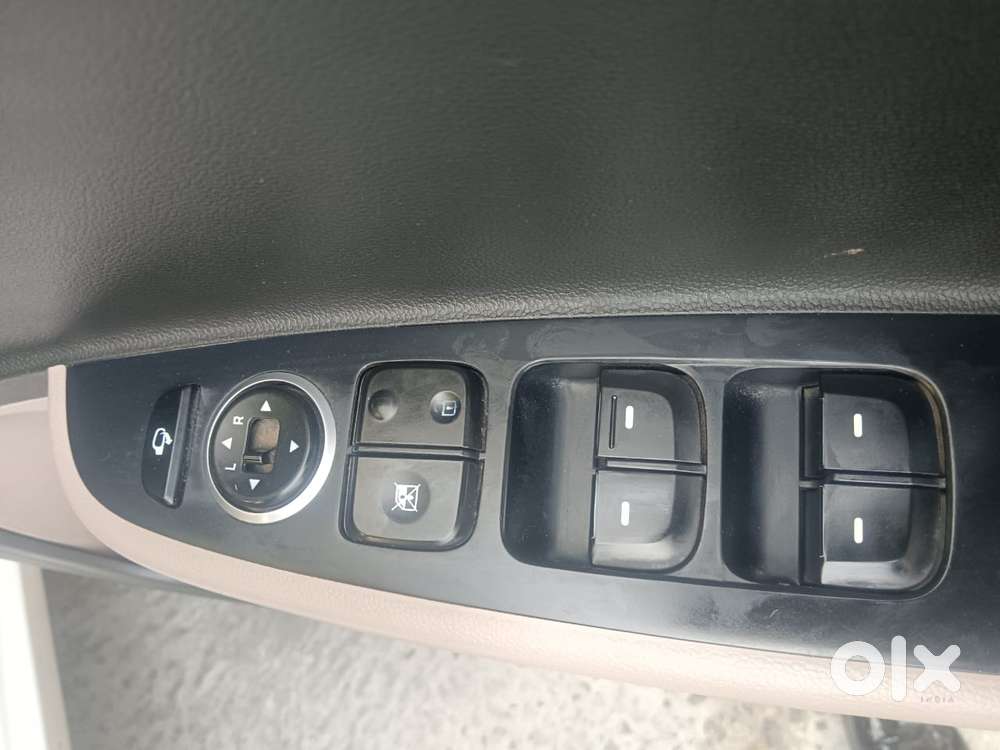 Hyundai Grand I10 Asta Automatic 1.2 Kappa Vtvt, 2016, Petrol