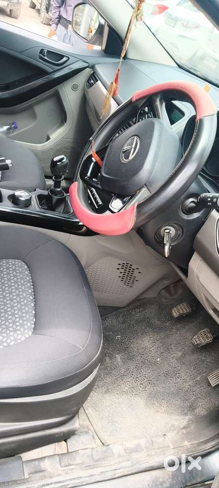 Tata Nexon 1.2 Revotron Xm (s), 2020, Diesel