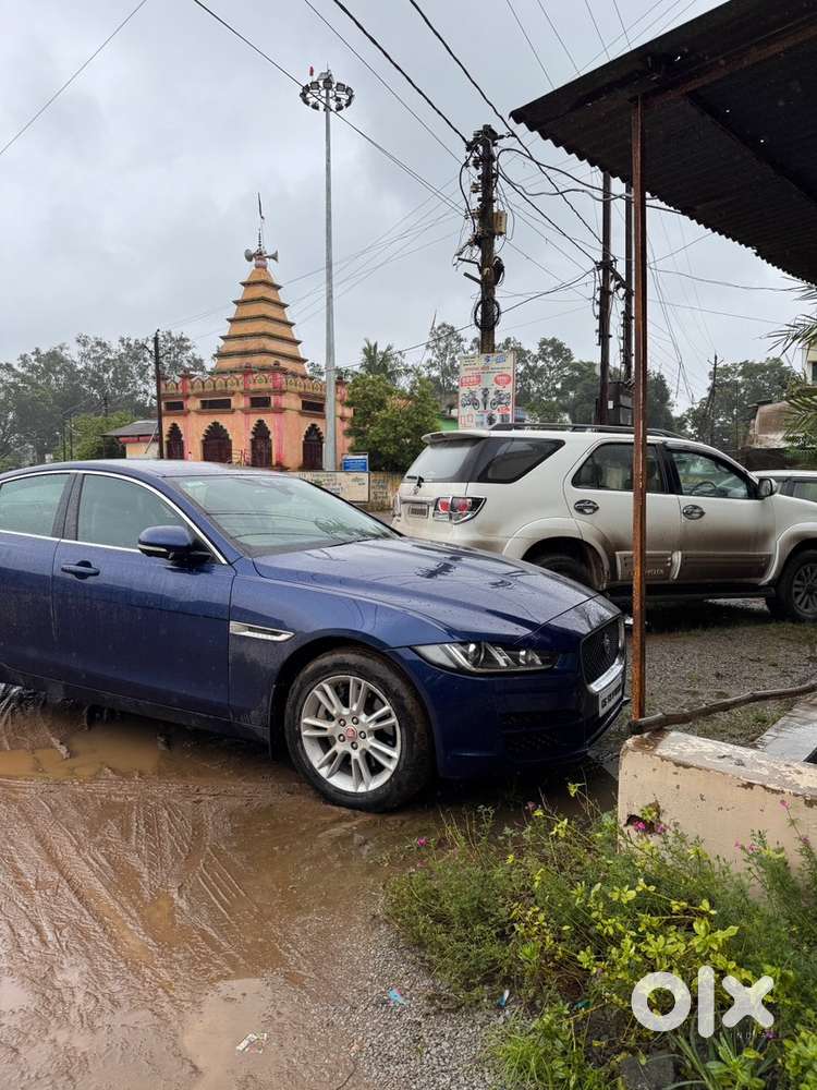 Jaguar Xe 2016 Petrol Well Maintained