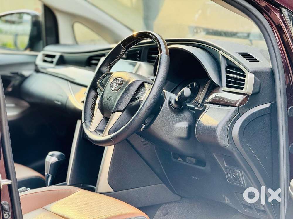 Toyota Innova Crysta