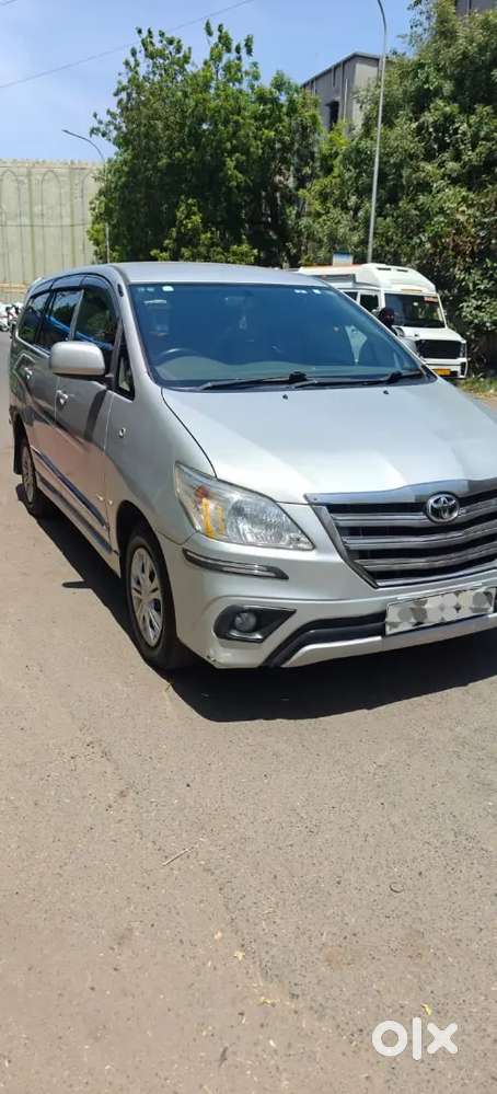 Toyota Innova 2014 Diesel Well Maintained