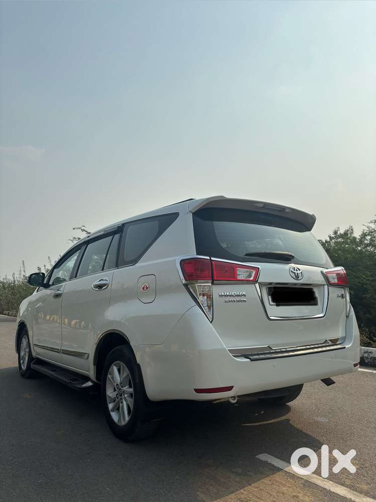 Toyota Innova Crysta 2.4 V 7 Str, 2018, Diesel