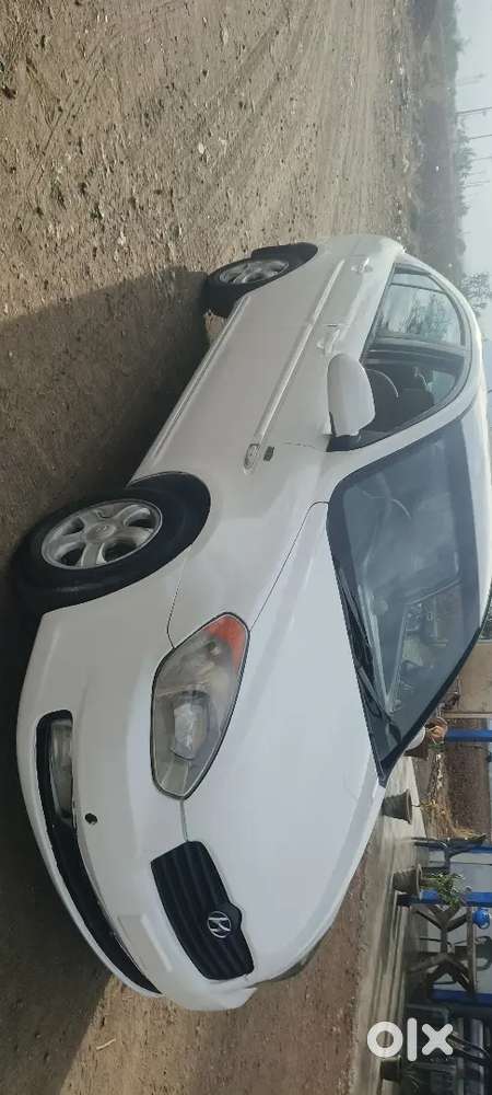 Hyundai Verna 1.5 Petrol 2008