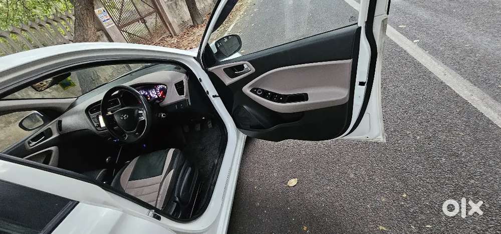 Hyundai I20 Sportz + Vtvt Pure Petrol Single Hand Cars