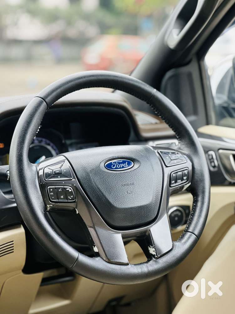 Ford Endeavour 2.2 Titanium At 4x2, 2016, Diesel