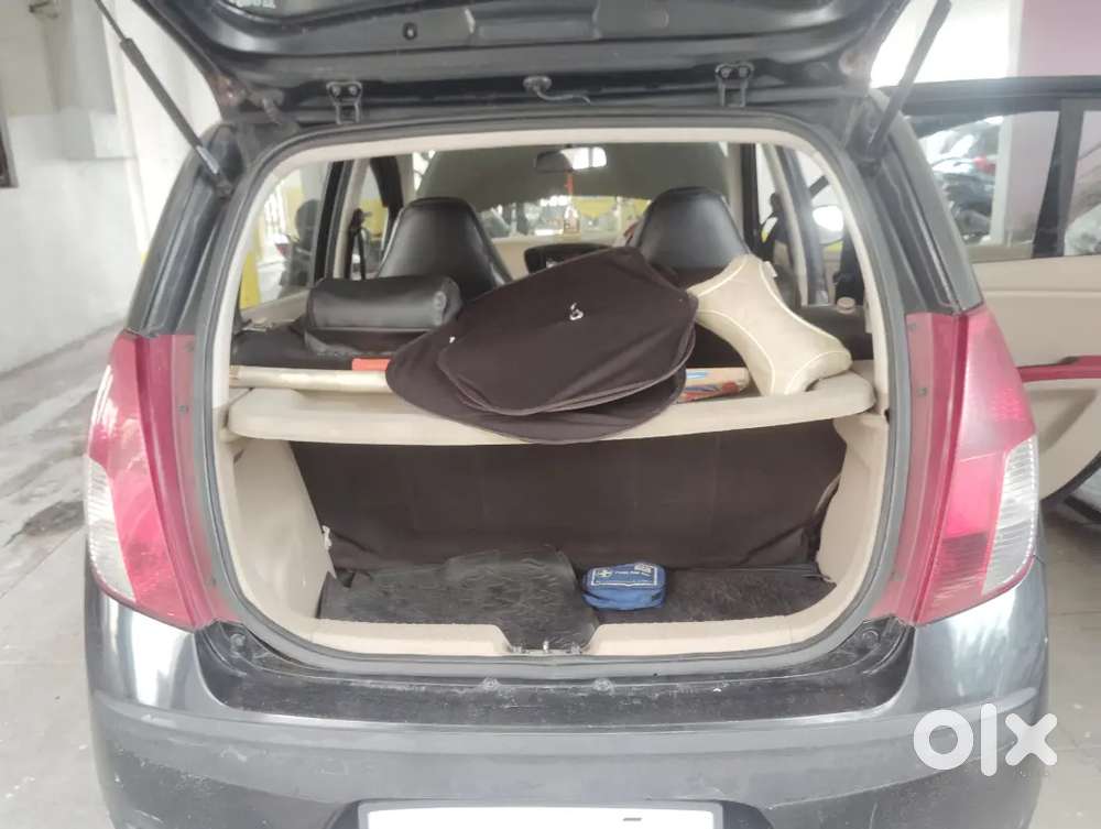 Hyundai I10 Sportz 2009 @ 1.8 L