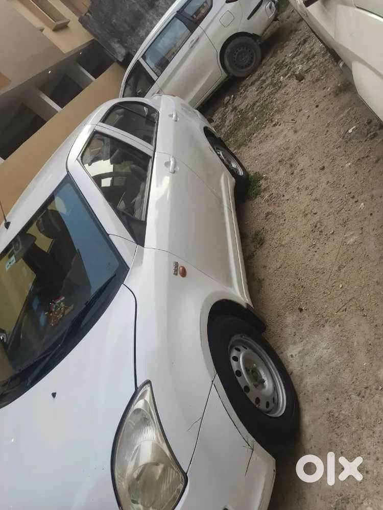 Maruti Suzuki Swift Dzire Tour 2015 Diesel 95000 Km Driven