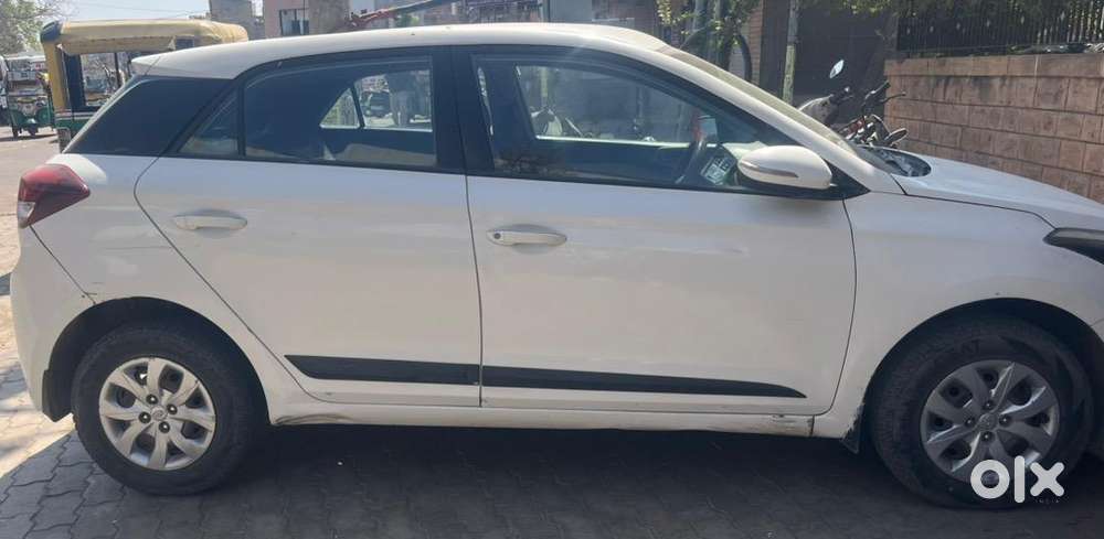 Hyundai I20 2017 Diesel 140000 Km Driven