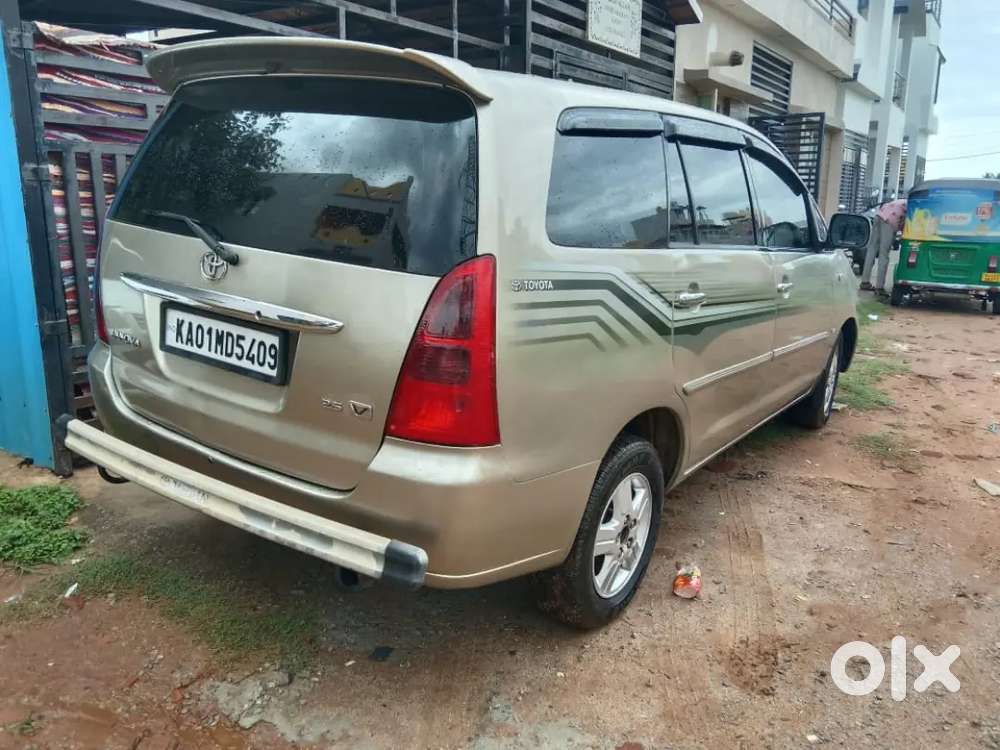 Toyota Innova 2.5 V Diesel 2008