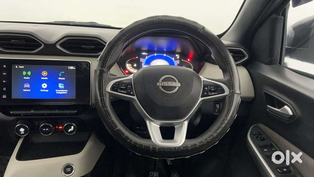 Nissan Magnite 1.0 Xv, 2023, Petrol