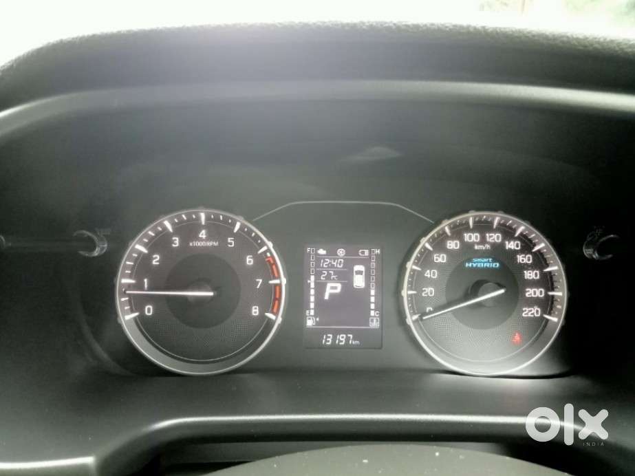 Maruti Suzuki Brezza 1.5 Vxi At Smart Hybrid, 2023, Petrol