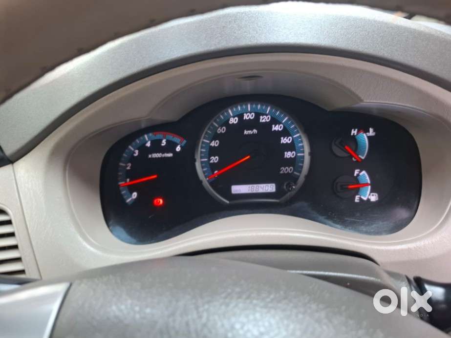Toyota Innova 2.5 Vx 8 Str, 2012, Diesel