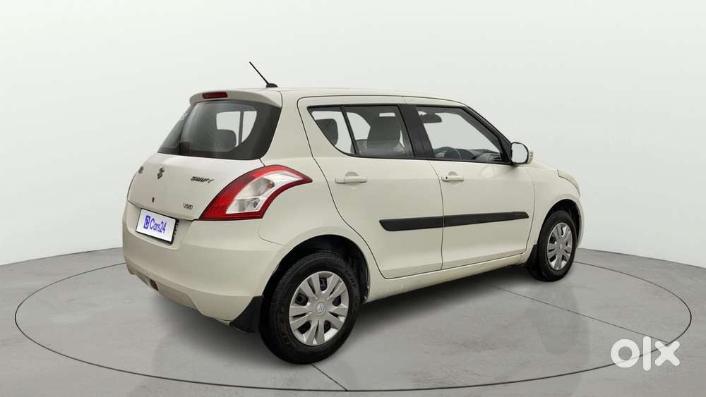 Maruti Suzuki Swift Vxi, 2015, Petrol