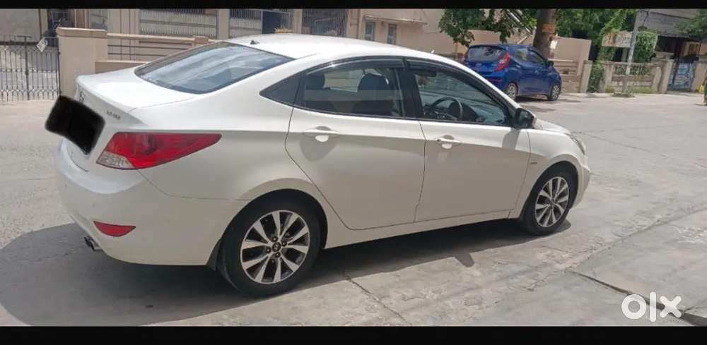 Fluidic Hyundai Verna 2015 Diesel Well Maintained