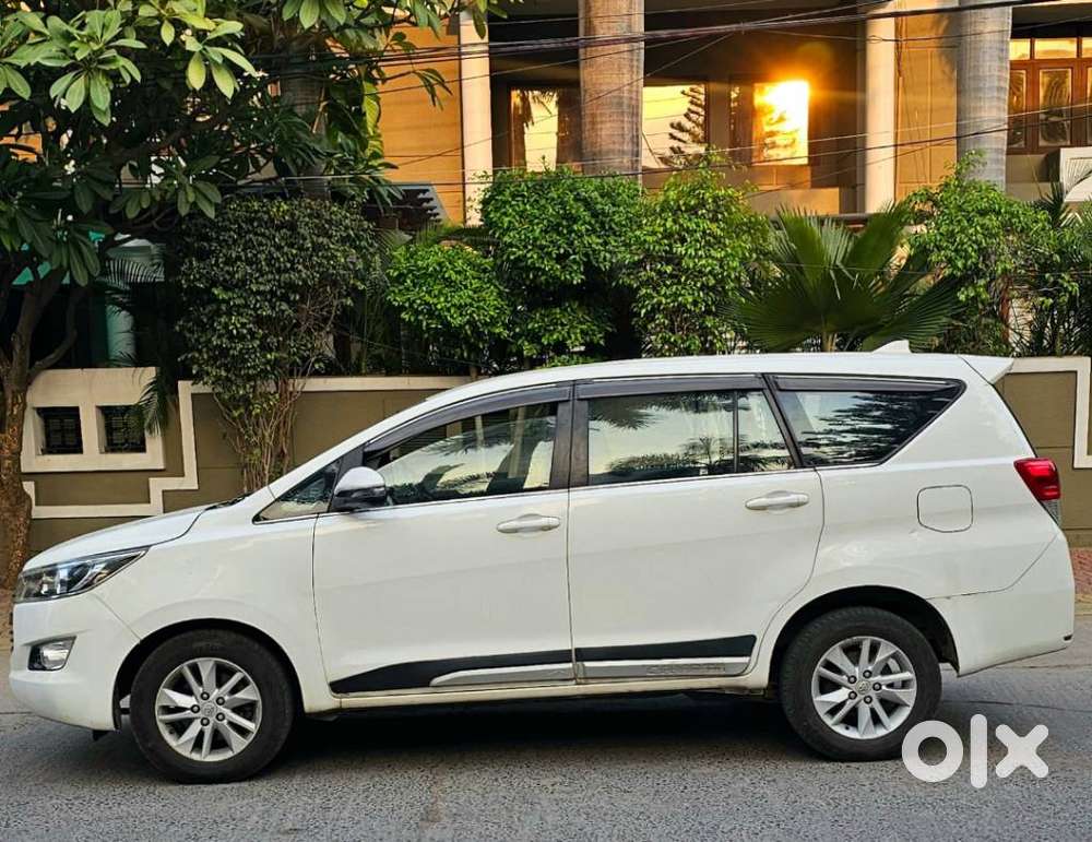 Toyota Innova Crysta 2.4 G Mt, 2020, Diesel