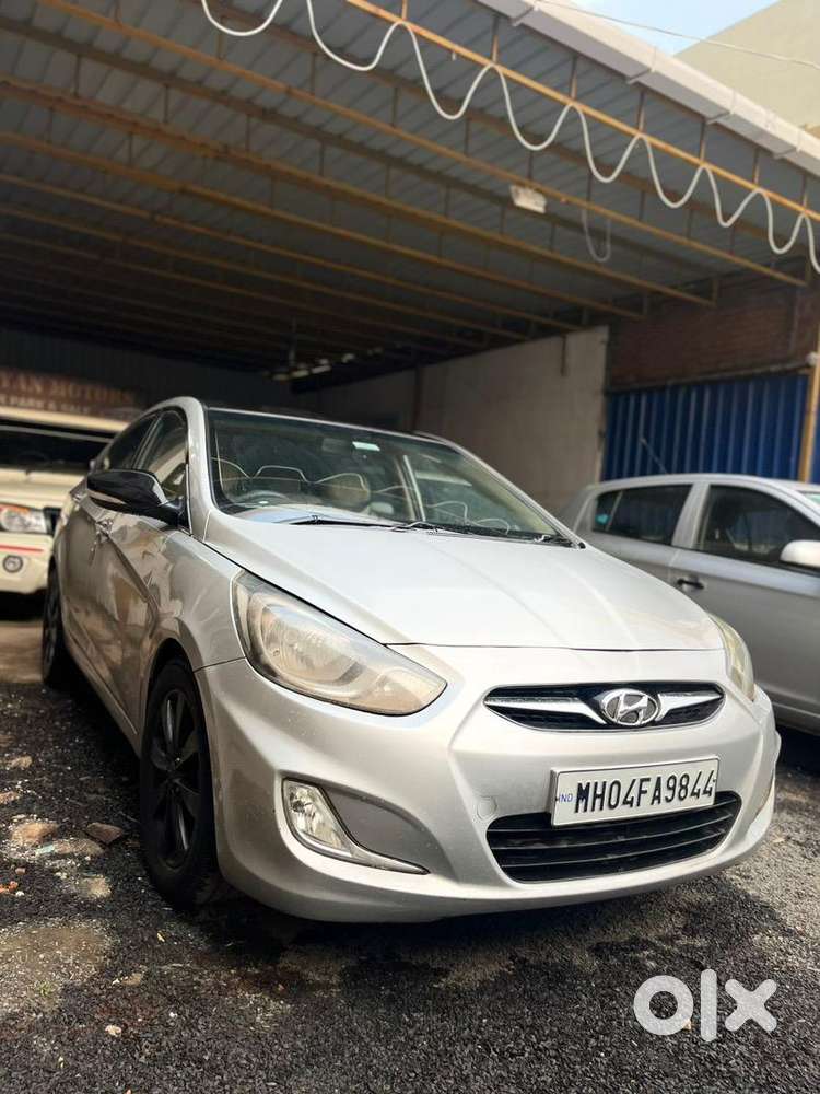 Hyundai Verna 2013 Slightly Negotiable